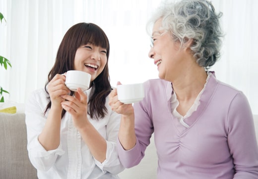 高齢者の補聴器について。価格や選び方、種類など徹底解説